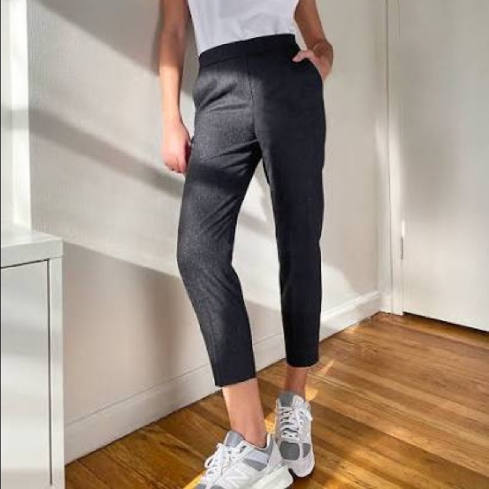 Aritzia Babatin Cohen Wool pants size 2